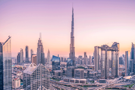 Dubai landscape at sunset (unsplash)