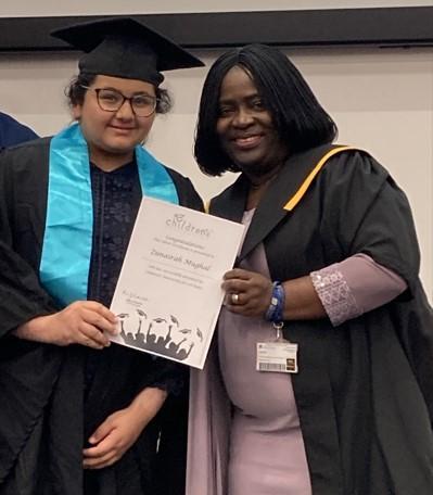 Zunairah Mughal receiving her Children's University graduation award